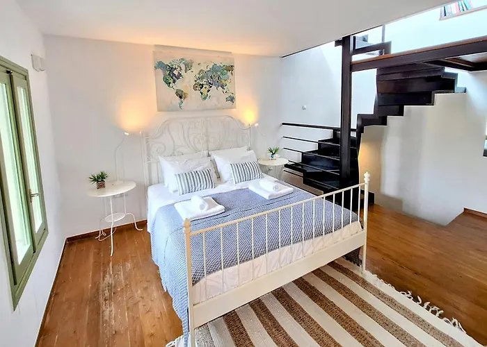 Дом отдыха Icarus Loft Old Town Rooftop Terrace Ханья