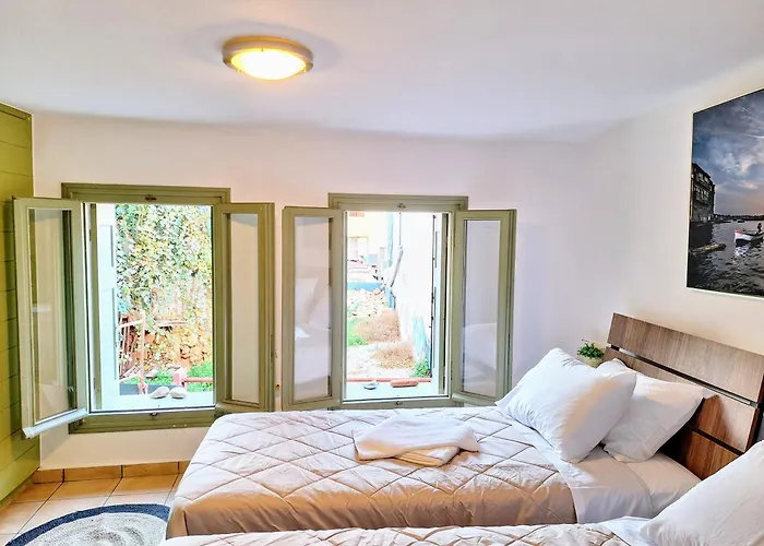 Icarus Loft Old Town Rooftop Terrace Дом отдыха Ханья